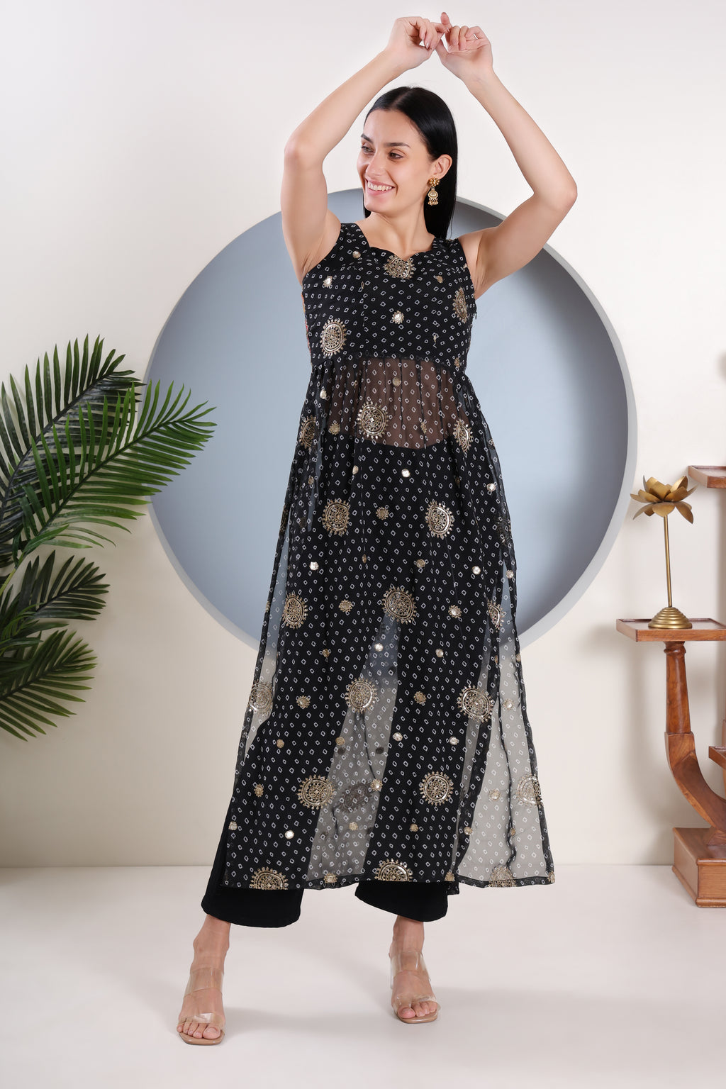 Nyra Cut Bhandej Kurti