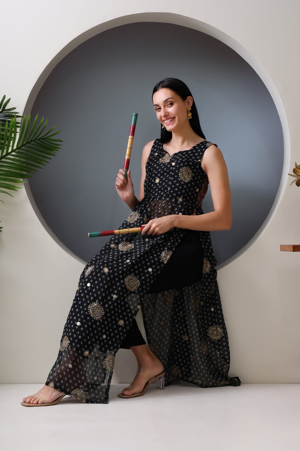 Nyra Cut Bhandej Kurti