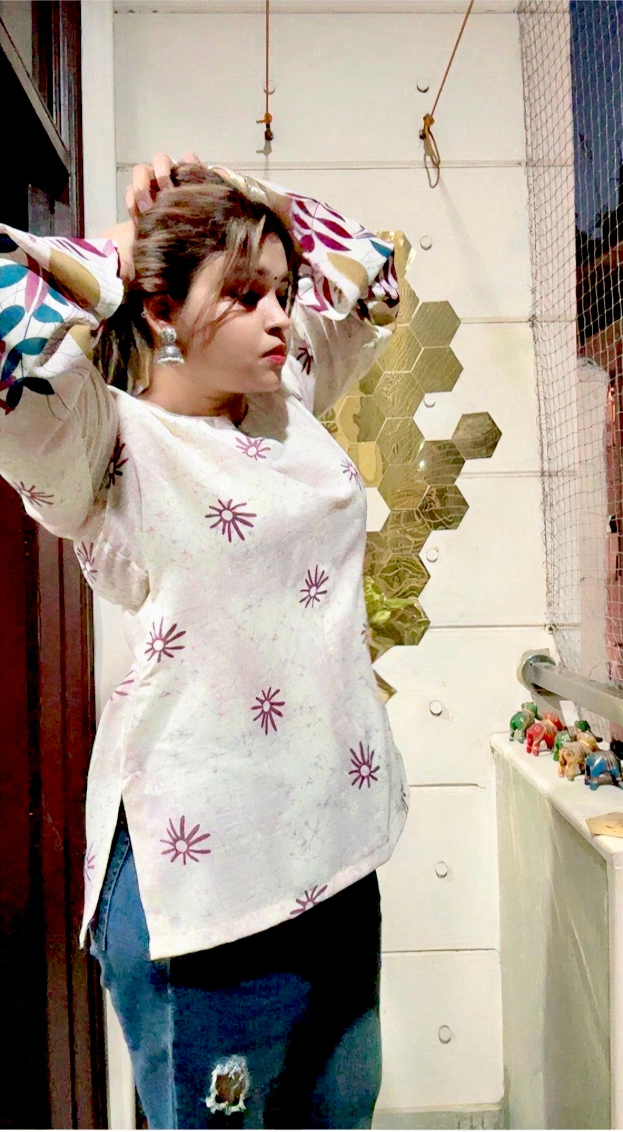Nazneen Kurti