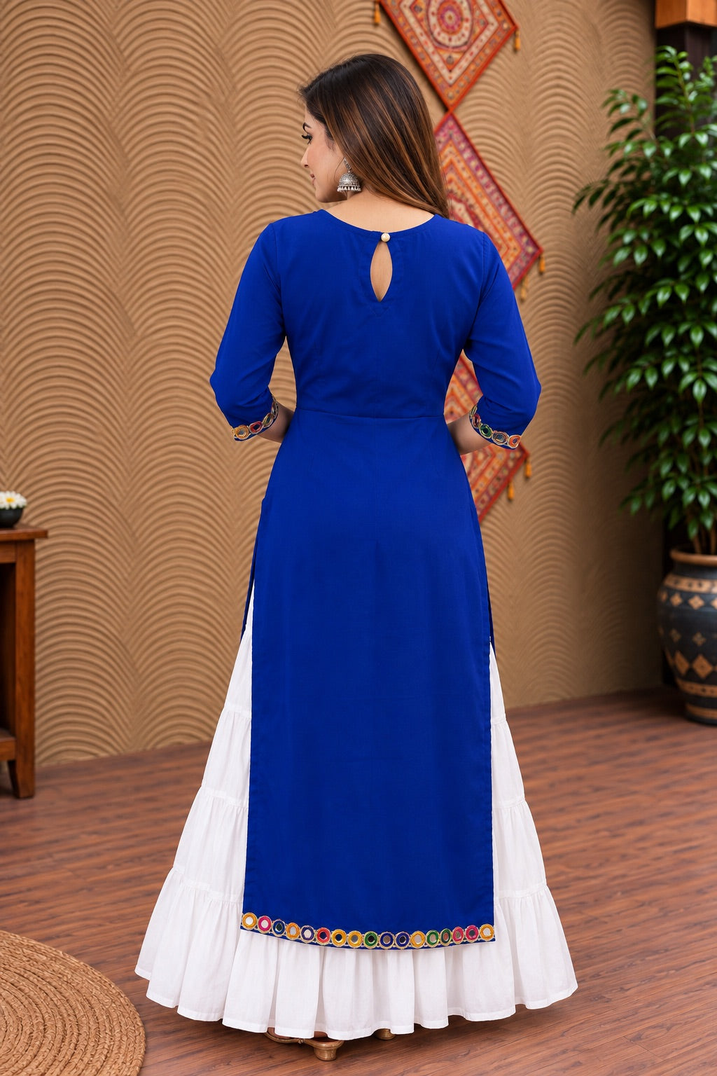 Neelam Gauri Kurti