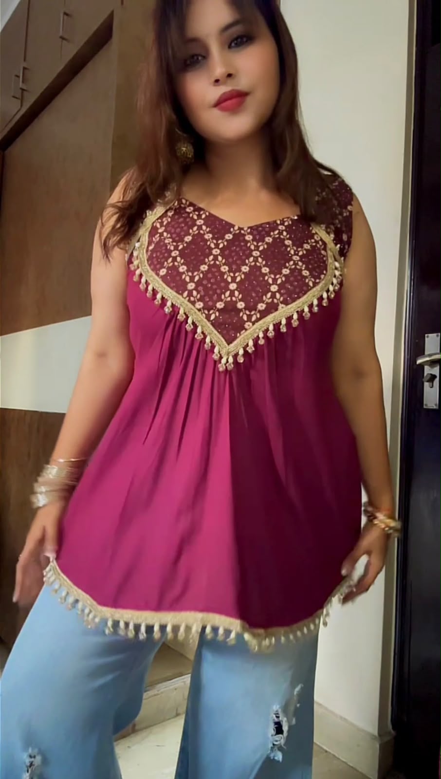 Gulabo Garba Kurti